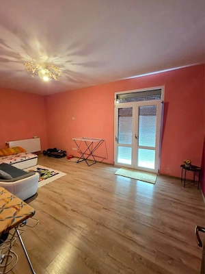 De vanzare apartament cu 3 camere si 2 balcoane, 89mp, mobilat, zona Restaurantului Bradu - imagine 12