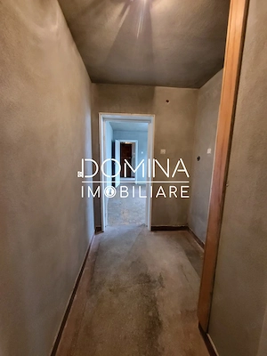 Vânzare apartament cu 3 camere, strada Garofiței, zona 1 Mai - imagine 8