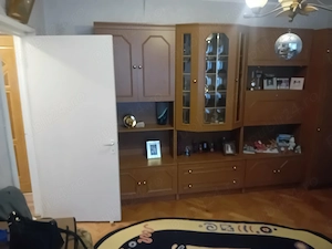 Ap 3 Cam Darmanesti Parter 55mp balcon centrala termopan mobilat - imagine 4