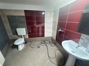 Spatiu Comercial Stradal Calea Vacaresti | VAD Vitrina 8 m - imagine 10