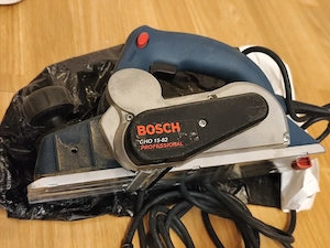 Rindea electrica Bosch 