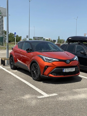 Toyota C-HR Hybrid 2.0 184 CP Premium Bi-Tone Orange Black - imagine 5