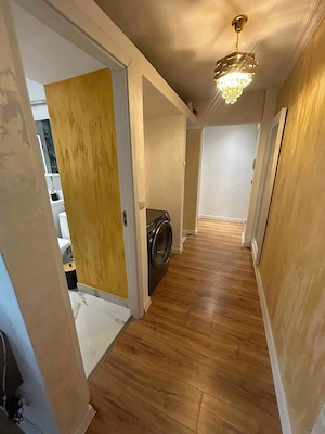De vanzare apartament cu 3 camere, lux, etajul2, renovat complet, mobilat 64000euro - imagine 12