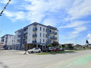 Apartament la cheie cu 3 camere si balcon zona Pictor Brana Selimbar