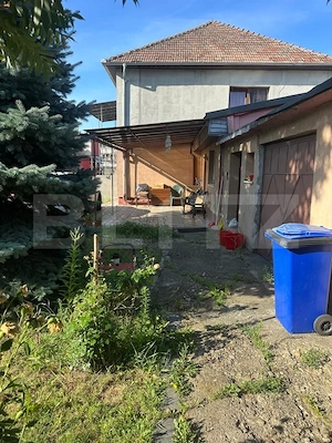 Două apartamente la casă, teren 250 mp, grădină, garaj, parcare proprie - imagine 14