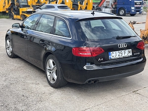 Audi A4 B8 2.0TDI  an 2010 Automat - imagine 2