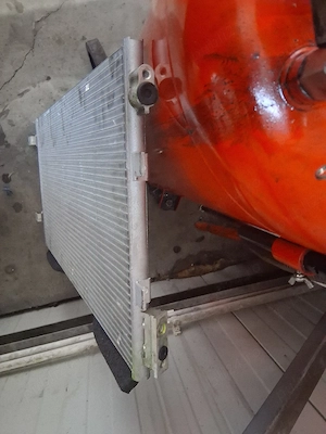 vând radiator ac