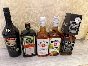 Băuturi alcoolice premium și cafea boabe   vânzare la bucată sau angro
