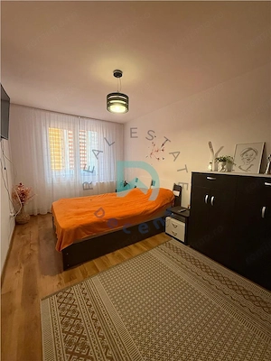 Garsoniera decomandata, etaj intermediar, zona Planete, Astra - imagine 3