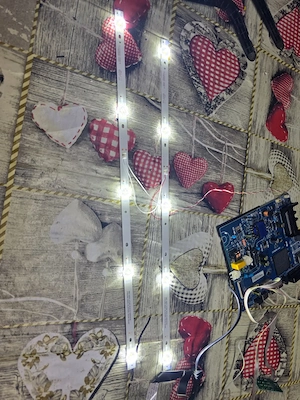 Dezmembrez tv Schneider led27-sc610k