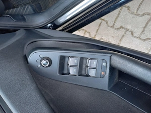 Audi A4   2011  diesel - imagine 6