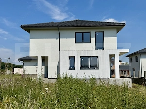 Vila noua de vanzare la intrare in Corunca - imagine 3