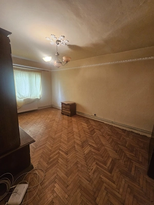 Apartament 3 camere decomandat - centrala termica !! - imagine 2