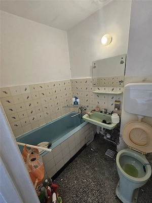 Apartament 3 camere Semidecomandat  Pta. Sudului - imagine 2