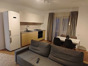  De Închiriat: Apartament Modern de 3 Camere – Zona Constantin Brâncoveanu - imagine 3