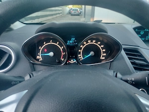 Ford  Fiesta 132000 km Euro 5 an 2014 - imagine 9