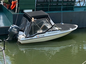 Vand Barca Bayliner Capri motor Yamaha 60cp 4T