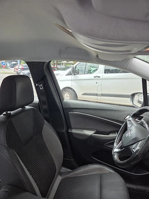 Opel Crossland X  - imagine 7
