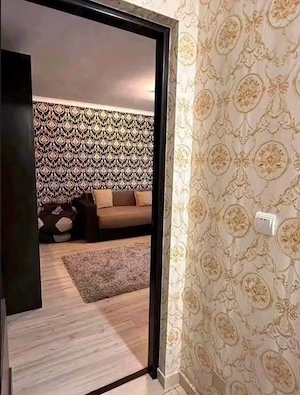 De vanzare apartament cu 2 camere si balcoane, 56 mp, renovat integral, zona Epsicopiei - imagine 3