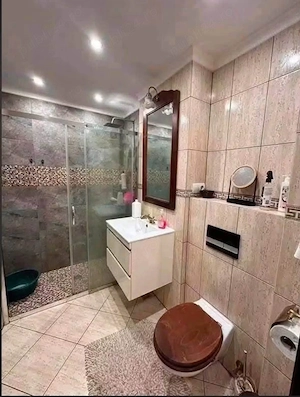 De vanzare apartament cu 2 camere si balcoane, 56 mp, renovat integral, zona Epsicopiei - imagine 4
