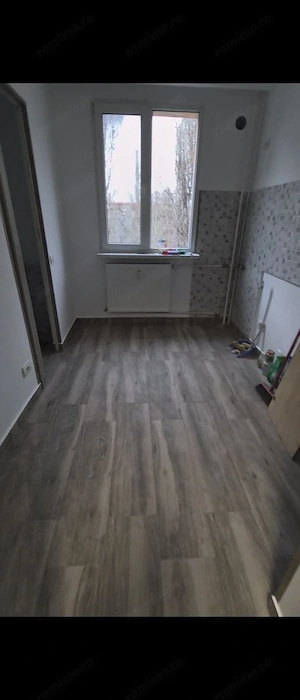  De Închiriat: Apartament de 3 Camere – Zona Constantin Brâncoveanu - imagine 3