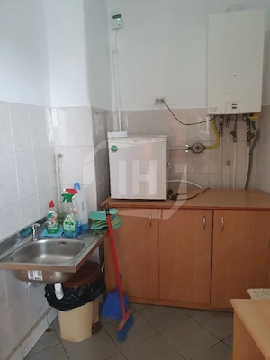 Apartament 2 camere in Centru -Piata  Mihai Viteazu - imagine 5