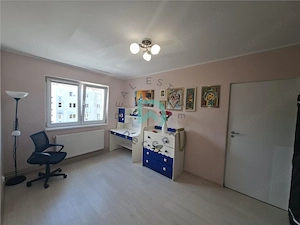 Apartament 2 camere Florilor, comision 0, etaj intermediar, loc de parcare