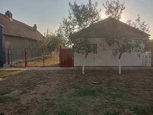 Vind casă la Hodoni, Jud Timiș,17km de Timișoara,pret 69000 Euro