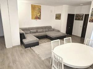 GIROC - 4 CAM - 2 BAI COMPLETE - 1 LOC DE PARCARE - CENTRALA AC - SPATIOS - ZONA LINISTITA - imagine 2