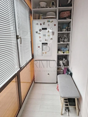 GIROC - 4 CAM - 2 BAI COMPLETE - 1 LOC DE PARCARE - CENTRALA AC - SPATIOS - ZONA LINISTITA - imagine 11