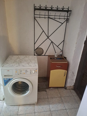 Garsoniera de inchirat Baia Mare Str Melodiei Nr 3  - imagine 3