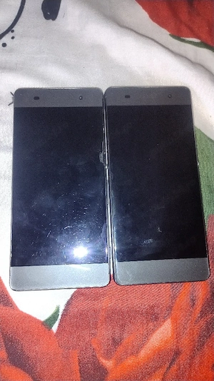 Sony Xperia XA