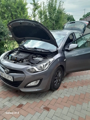 Vând autoturism hyundai i30 1.6 crdi fabricat 2013 - imagine 6