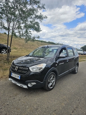 Dacia Lodgy Stepway 1.5dci 116ch  - imagine 2