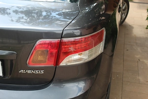 Toyota Avensis 2.2 D-4D   150 CP   2009 - imagine 9