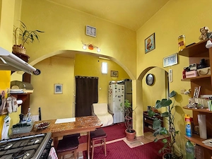 Apartament in casa de vanzare in Sinaia, zona centrala - imagine 7