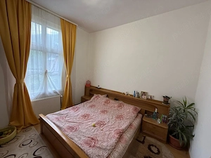 Apartament in casa de vanzare in Sinaia, zona centrala - imagine 4