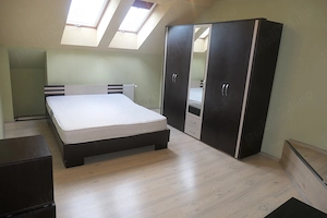 Apartament 3 camere la casă, zona Podgoria, et. 2 (mansardă) - imagine 9