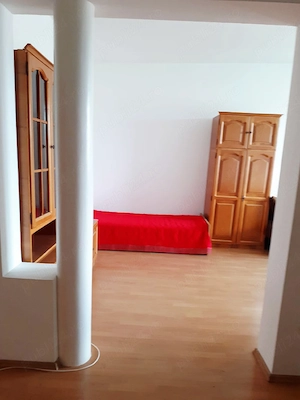 disponibil,chirei ap 1 cam 44 mp zona str Vanatorului et 1 4 ,400 eur - imagine 3