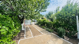 Casă de vânzare în Fetești-Gară   Zonă liniștită, lângă parc (500 mp teren + solar) - imagine 4
