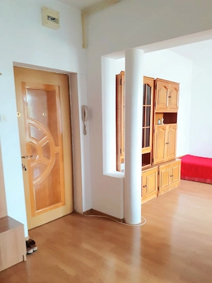 disponibil,chirei ap 1 cam 44 mp zona str Vanatorului et 1 4 ,400 eur - imagine 7