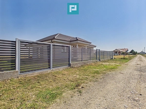 Casă pasivă cu 3 camere si 500 mp în Mândruloc - imagine 2
