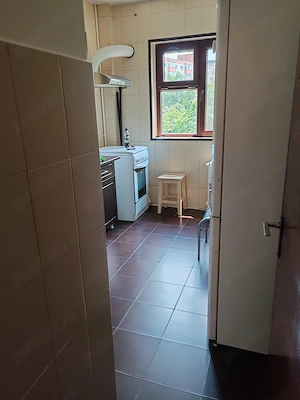 Proprietar închiriez apartament 3 camere sect 3 bdul Ghica tei - imagine 5
