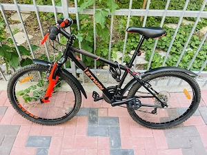 Bicicleta MTB B-Twin Rockrider 24" - 21 viteze