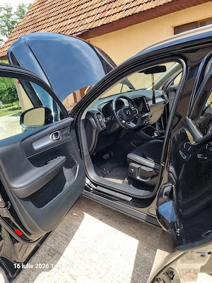  Vând  Volvo xc40 2.0 T4 (190 CP) Automatic  - imagine 4