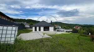 Casă nouă 5 camere 146 mp, teren generos de 1.000 mp, zonă liniștită - imagine 17