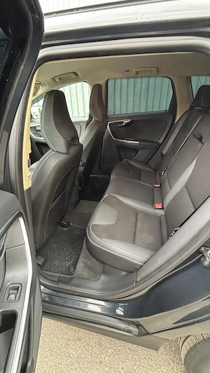 Volvo XC60 - imagine 8