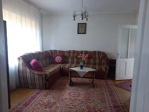 Casă de vânzare în Şugag -Alba situată pe drumul principal  spre Transalpina și domeniul schiabil. - imagine 2