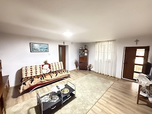 Casă de vânzare – Sântana