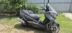 Scuter Suzuki Burgman 